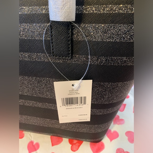 Black and sliver Kate spade purse, NWT. - Picture 2 of 4